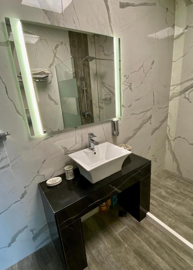 Luxury Apartments Ivon Plovdiv Kültér fotó